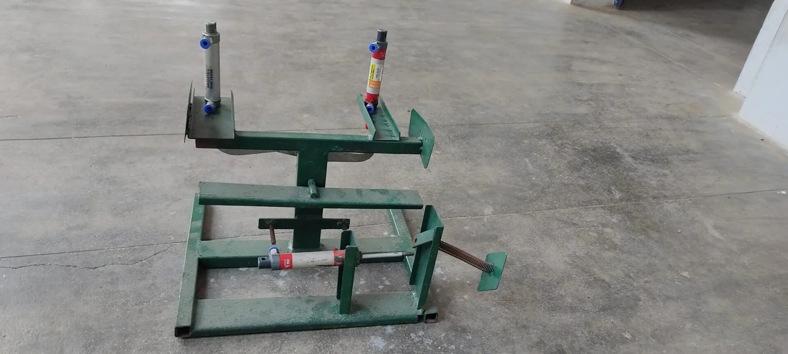 Pneumatic Powered Gear Changer Project | Crisp Systems | Trichy & Salem